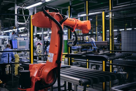 KUKA_TPV_Poland_4.jpg