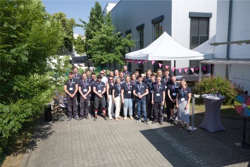 2025-06-14_Tag-der-offenen-Tür (00)-Gruppenfoto.jpg