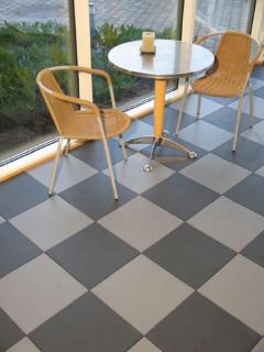 Wie belastbar sind Bodenfliesen aus Kunststoff?, OSTACON Bautechnik