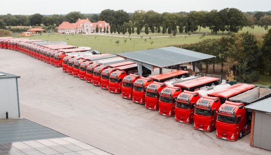 Volvo Trucks_GasPowered_Hilker_1.jpg