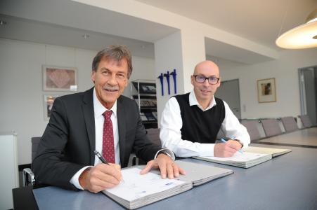 Dr. Hanno Dornseifer und Prof. Dr. Manfred Schmitt