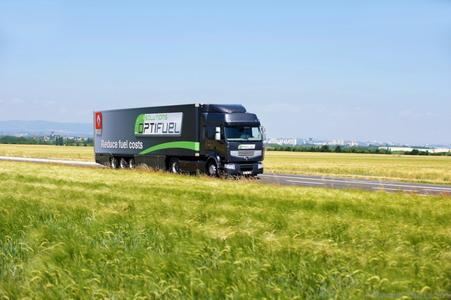 Der Renault Premium Optifuel mit klassischem Dieselantrieb bliebt bis auf Weiteres die optimale Lösung für den Überland und Fernverkehr