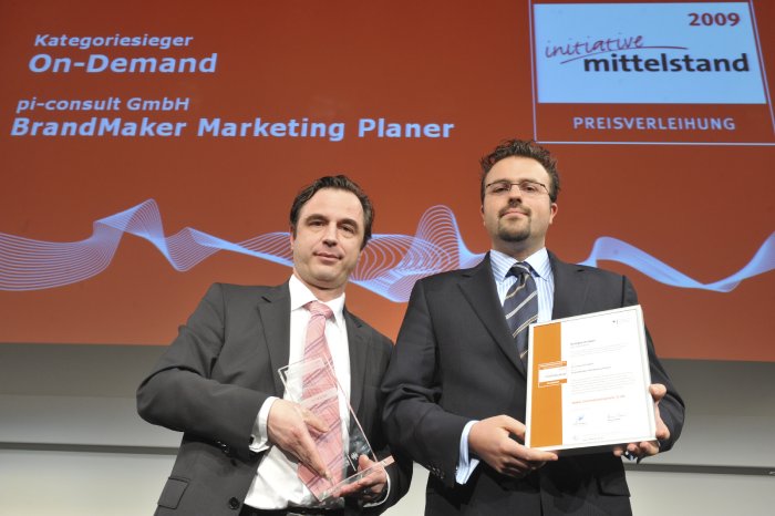 Innovationspreis-IT 2009 - Boris Groth und Mirko Holzer.jpg