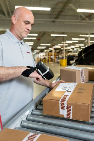 sp500x-barcode-scanning-packages.jpg