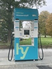 HCB_Tankstelle%20(2).jpg