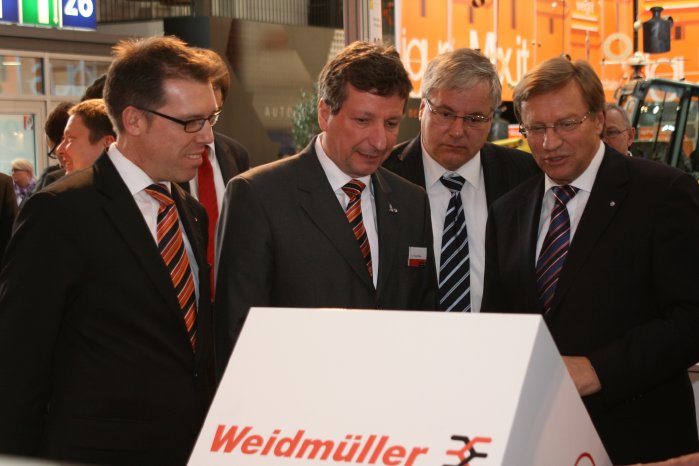 Weidmueller_Wirtschaftsminister_Voigtsberger (1).JPG