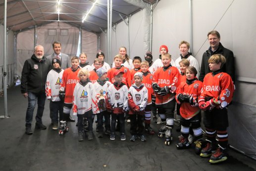 Reifenhäuser unterstützt den Eishockey Club Troisdorf.JPG