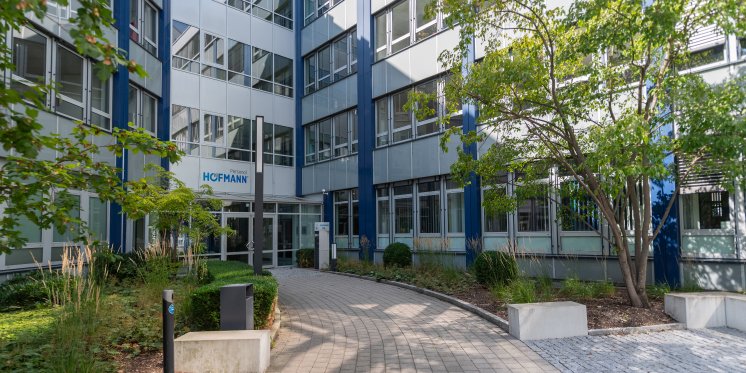 Hofmann Personal glänzt als zweitbester Arbeitgeber der Branche, I. K ...