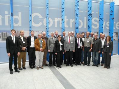 Professoren informieren sich über die Heimat der Weltmarktführer - hier bei Bürkert Fluid Control Systems im hohenlohischen Ingelfingen