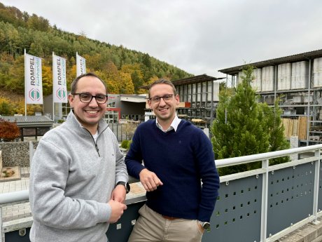 Rompel verlaesst hagebau.JPEG