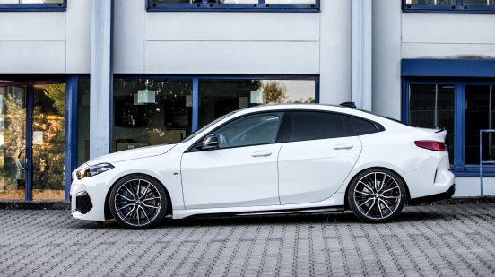 KW_V3_BMW_M235i_xDrive_GranCoupe_Standaufnahme_002.jpg