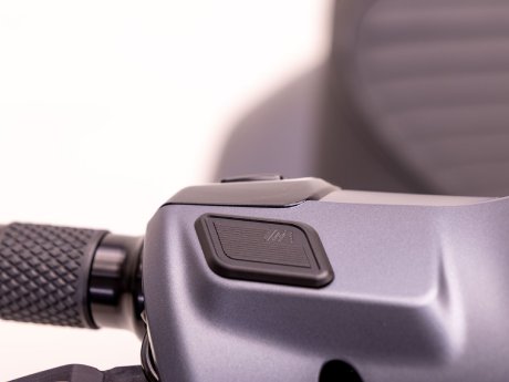 20241113_0112_Vespa GTS_Cover Spiegelbefestigung_96dpi_300dpi_300dpi.jpg