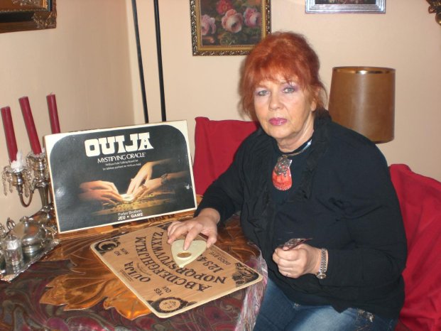 Ouija-Boad Okt,07 003.jpg