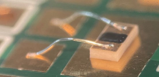 2026_03_26 Drahtbondfähiger Chip-Thermistor der TWT-Serie.jpg