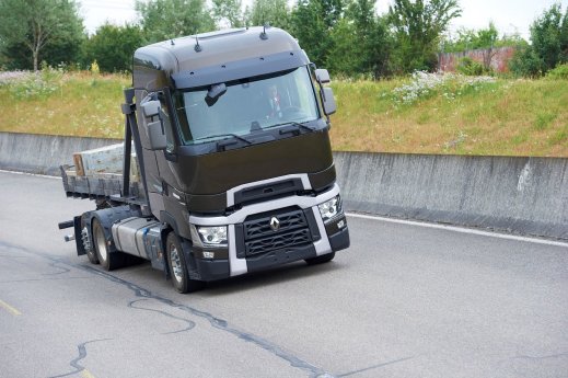 Renault_Trucks_Entwicklung_3.jpg