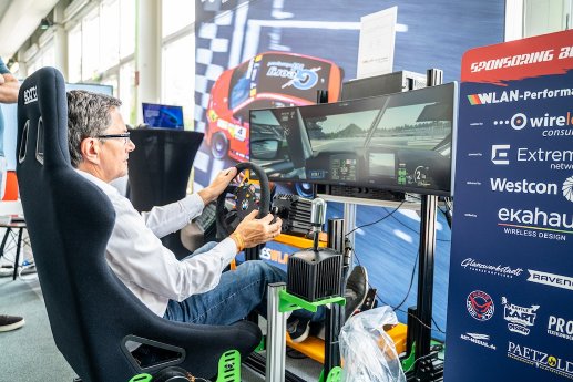 TWO 2024 SIMRIG extreme.jpg