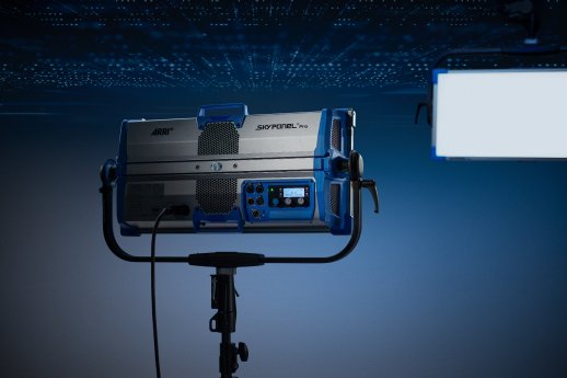 1-ARRI-SkyPanel-S60-Pro-key-visual.jpg