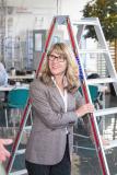 Seminarleiterin Petra Liebsch ist Diplom-Ingenieurin (FH) und Expertin mit über 20-jähriger Erfahrung in den Bereichen Leitern, Tritte, Fahrgerüste, Arbeitssicherheit und Qualität. 