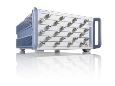 Rohde & Schwarz stellte UNH-IOL einen R&S ZNBT40 Mehrtor-VNA mit 16 integrierten Messtoren zur Verfügung / Bild: Rohde & Schwarz