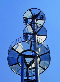 Antennenempfangsmast_Leipzig[1].jpg
