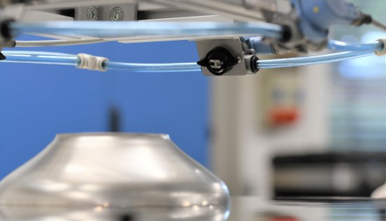 Beölung in der Stanz- und Umformtechnik.jpg