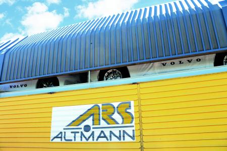 Pressemitteilung_ARS-Altmann-AG-und-ICL-realisieren-für-Volvo-ersten-China-Zug-nach-Belgien_Pic1
