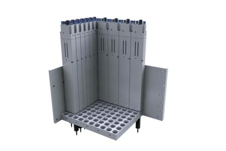 Individueller Frame mit Spindeln: Dieses Befestigungselement wird kundenindividuell gefertigt und einzelne Module können bei Bedarf einfach und schnell ausgetauscht werden