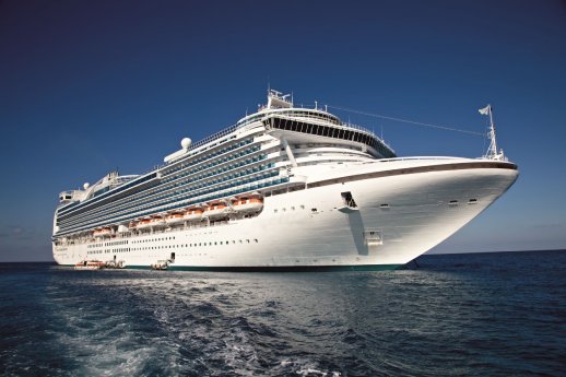 1_Kreuzfahrtschiff_AdobeStock.jpg