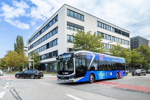 p_man_minga_autonomer_ebus_stadtverkehr-01.jpg