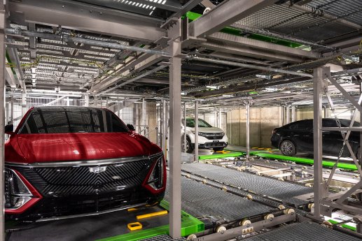 2025_Lödige_CPS_Automated parking on pallets.jpg