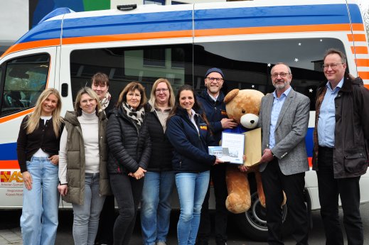 Spendenübergabe-ASB-Wünschewagen-14042026 (2).JPG