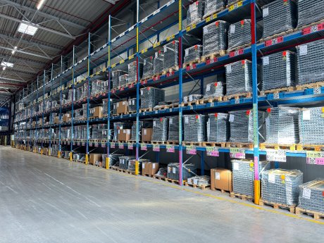 LIS x Kardex_Lagerhalle Bellheim.jpg