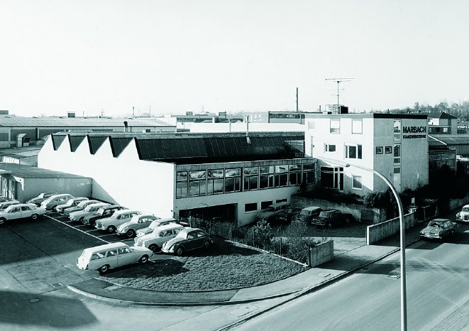 Firmengebäude in den 70er Jahren.jpg