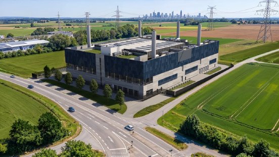 Groß (Datacenter Hyperscaler Cam 02_final).jpeg