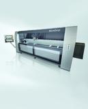 Schüco Maschine MFM AF 250: Kompakte 3-Achsen CNC-Maschine mit pneumatisch drehendem Auflagetisch (Bildnachweis: Schüco International KG)