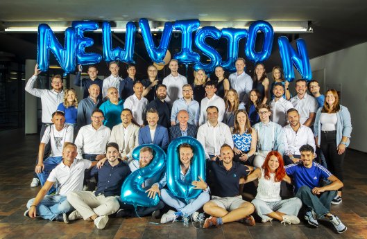 Das-Team-von-newvision-beim-20-Jahr-Jubiläum©newvision.jpg