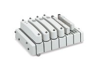 Die neue Ventilinsel der Serie JSY5000-H ermöglicht dank Clean Design und Schutzart IP69K auch den Einsatz in der Splash Zone und überzeugt durch einen Durchfluss von bis zu 1600 l/min (ANR), während sie wartungs-, installations- und energiesparend ist / Foto: SMC Deutschland GmbH