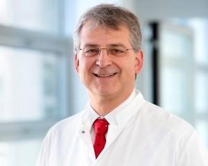 Prof. Dr. Jürgen Behr, Chefarzt der Asklepios Lungenfachklinik in Gauting, gibt wertvolle Tipps für Allergiker