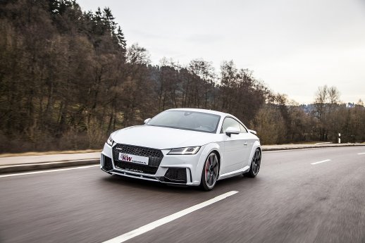 low_KW_Clubsport_3-way_Audi_TT-RS_Fahraufnahme_001.jpg