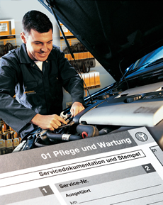 Replacing a timing belt at the proper time prevents costly engine damage. Decisive for the replacement, however, is not only the number of kilometers driven but also the age of the belt. Photo: ContiTech