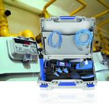 Der neue AFRISO Dichtprüfkoffer DPK 60-7 entspricht den DVGW Anforderungen nach TRGI-2008 für Messgeräte und darf sowohl für Druckmessungen als auch für Dichtheits- und Belastungsprüfungen sowie Gebrauchsfähigkeitsprüfungen bzw. Leckmengenermittlungen eingesetzt werden. (Foto: AFRISO)