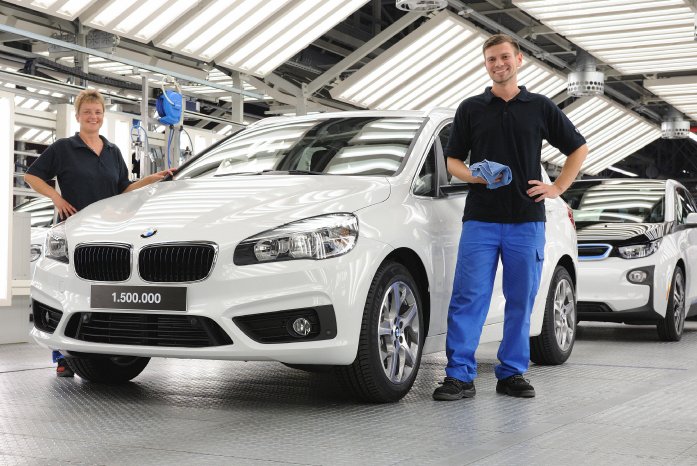 BMW_Werk_Leipzig_baut_1.5millionstes_Fahrzeug.jpg