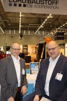 Sebastian Roesler und Rene Thunig, Vorstand Raiff Kamenz (3).JPG