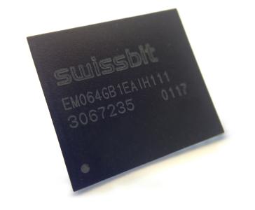 Neue Memory-Lösung von Swissbit: die Embedded Multimedia Card EM-20, Foto: Swissbit