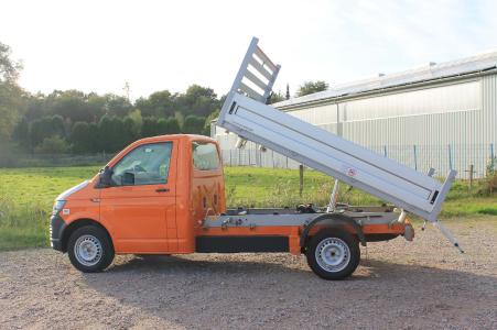 Volkswagen Transporter mit Schoon ALU Kipper