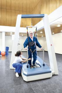 THERA-Trainer_lyra_end-effector_training-device