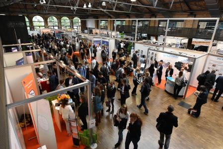 Arbeitgeber persönlich treffen auf dem jobvector career day in Berlin.