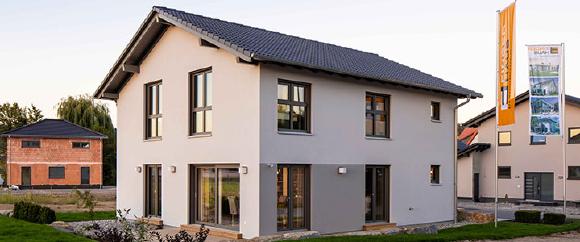 Flexibel und individuell - Jetzt das neue Musterhaus ARTIS 302 von FingerHaus entdecken!