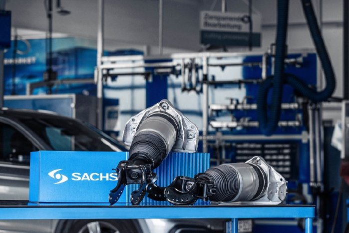 2024-07-18_ZFA_Sachs_Air_Struts_3_2_748px.jpg
