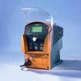 Membrandosierpumpe delta® mit geregeltem Magnetantrieb optoDrive®